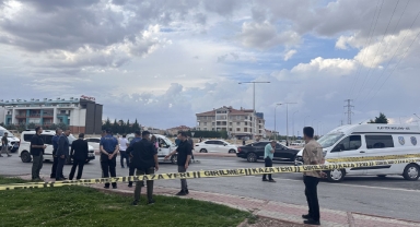 Çalıntı otodan polislere silahlı saldırı