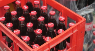 Coca-Cola iki ürününü raflardan kaldırıyor