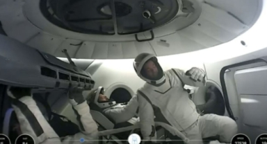  Dünya nefesini tutarak izledi