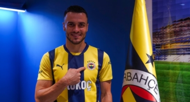 Fenerbahçe, Filip Kostic’i açıkladı