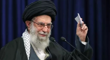 Hasan Nasrallah'ın Ölümü: İran'da Tansiyon Yükseliyor, Hamaney Güvenli Bölgeye Nakledildi