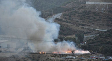 İzmir'de katı atık depolama sahasında yangın