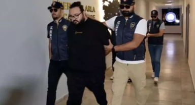 Jahrein cezaevine ters kelepçeyle götürüldü