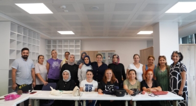 Kartal Belediyesi'nden Velilere Yönelik Eğitim Seminerleri Devam Ediyor