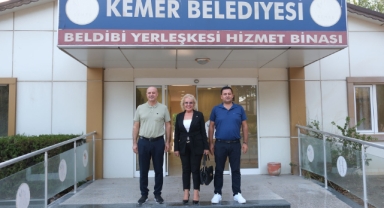 Kemer Belediye Başkan Vekili Sema Özdemir'den Mahalle Sorumlularına Ziyaret