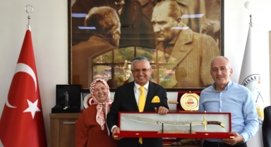 Kemer Belediye Başkanı Necati Topaloğlu'ndan Denizli Serinhisar Belediye Başkanı Osman Kılıç’a Nezaket Ziyareti