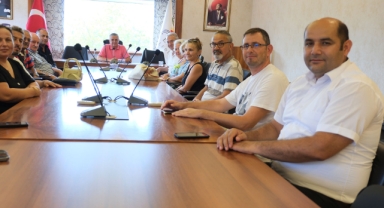 Kemer Belediyesi, Eğitime Destek İçin Velileri Ağırladı