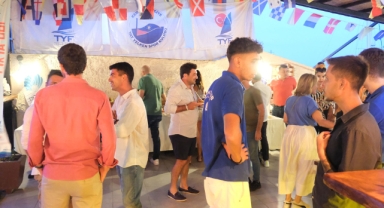 Kemer’de Deniz Sporları Büyüyor