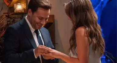 Kızılcık Şerbeti'nde afiş kriz