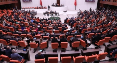 Meclis'in 'olağanüstü toplanması' talebi reddedildi