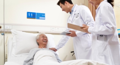 Sağlık sektörü yabancı sermayeye açılıyor