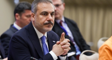 Sırbistan basınından Hakan Fidan’a övgü