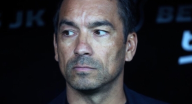 Van Bronckhorst 24 yıl sonra rekoru kırdı!