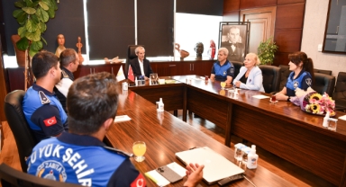 Zabıta Teşkilatlarından Önemli Ziyaret: Tepebaşı Belediye Başkan Vekili Erdoğan Aydoğmuş ile Toplantı