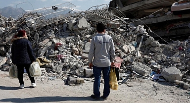 10 bin depremzede Almanya'dan dönmedi