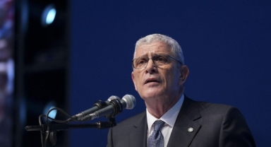 Dervişoğlu'ndan CHP'ye kapalı grup tepkisi