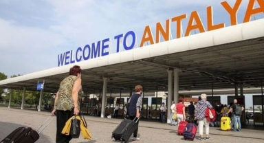 Havalimanı Tuvaletinde Yeni Doğmuş Bebek Bulundu