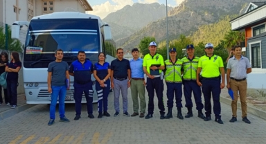 Kemer'de Öğrenci Servis Denetimleri Devam Ediyor