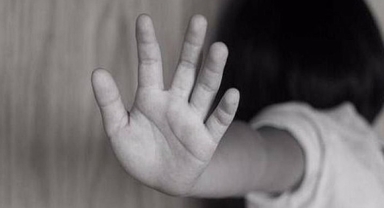 Kuaförde yedi kız öğrenciye cinsel istismar