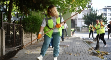 Lüleburgaz Belediyesi'nin 'Temiz Sokaklar Mutlu Yarınlar' Kampanyası Kurtuluş Mahallesi'nde Devam Etti
