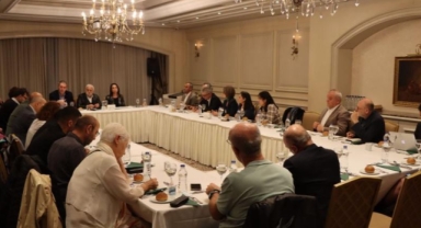 'Ortada süreç var mı yok mu bilmiyoruz somut adım atılmalı'