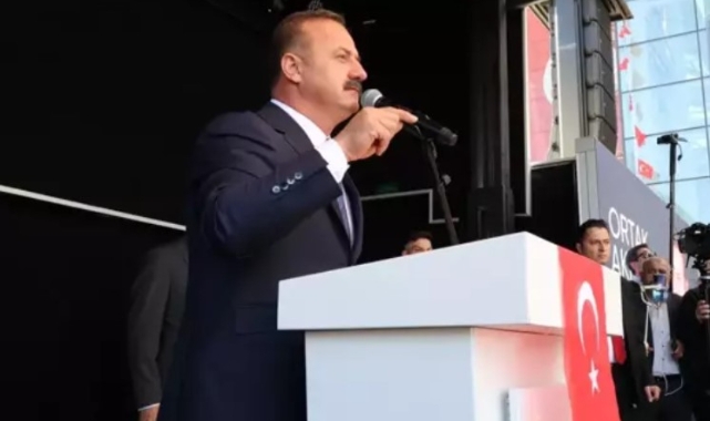 Partinin ismini eleştirenlere yanıt