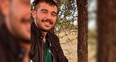 Yakınlarını görüntülü arayarak intihar etti!