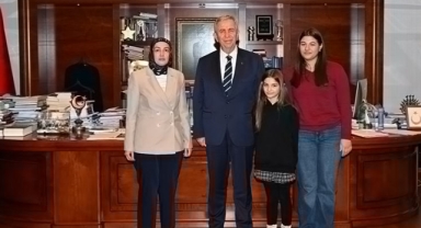 Ayşe Ateş, Mansur Yavaş'ı ziyaret etti