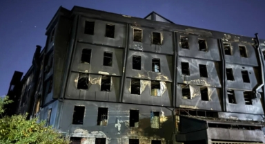 Beylikdüzü'nde fabrika yangını 90 saattir sürüyor