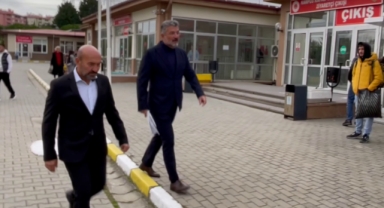 Cezaevinde bulunan 3 ismi ziyarete gitti