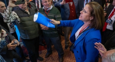 Gültekin Uysal yeniden Genel Başkan seçildi