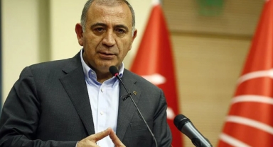 Gürsel Tekin'den çay-simit eleştirisi