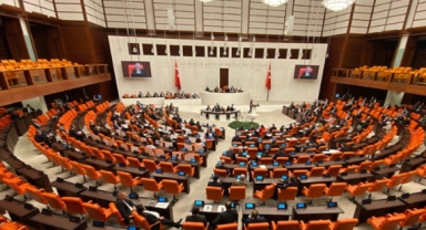 Meclis'te yangın faciası tartışması