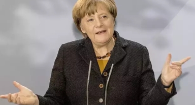 Merkel kendisini çok mutlu eden iki Türk'ü açıkladı