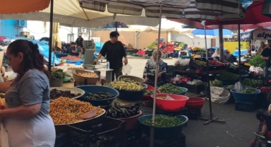 Pazarda indirim nöbeti