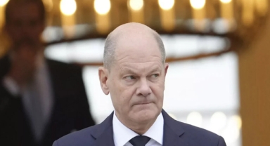 Scholz ile Putin arasında kritik görüşme