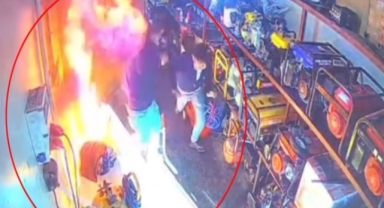 Sobaya dökülen tiner parladı