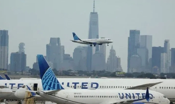 Uyuyan yolcuya tekme tokat saldırı