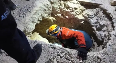 AFAD Sednaya Hapishanesi'nde arama kurtarma çalışması başlattı
