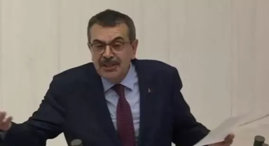 Bakan Tekin'in CHP'li vekillere verdiği yanıt olay oldu 