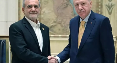 Erdoğan'dan Mısır'da çarpıcı Suriye mesajı