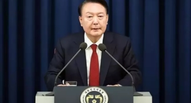 Güney Kore'de devlet başkanı için tutuklama emri çıkarıldı