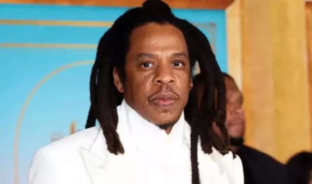 Jay-Z, 13 yaşında bir kız çocuğuna tecavüzle suçlandı