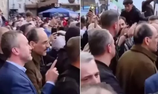 MİT Başkanı İbrahim Kalın, Şam'daki Emevi Camii'nde