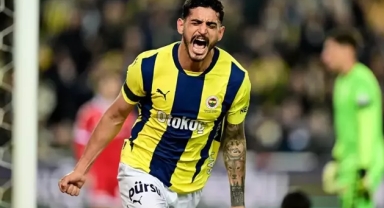 Samet Akaydın güzel oyuncuyla aşkını duyurdu