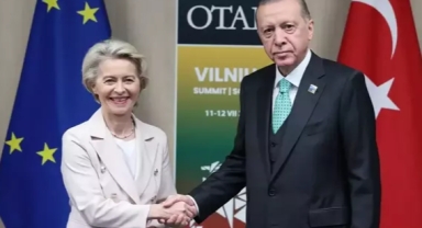 Telefon görüşmesi kesmedi Türkiye'ye geliyor 