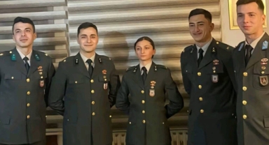 5 teğmen TSK'den ihraç edildi