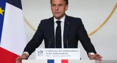 Macron PKK/YPG'ye sahip çıkıp destek sözü verdi