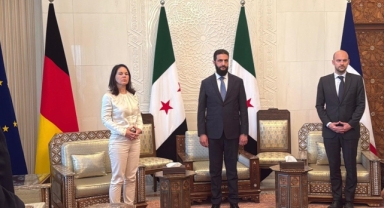 Fransa ve Almanya Suriye'nin yeniden inşasına destek verecek