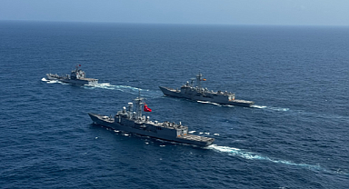 Türk donanması Hint Okyanusu'nda